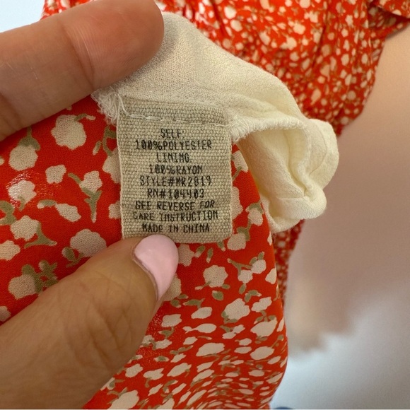 Moon River Red and White Sleeveless Floral Dress Size M - Picture 5 of 6